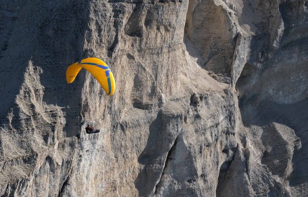 paragliding schweiz paraworld rush6 produkte